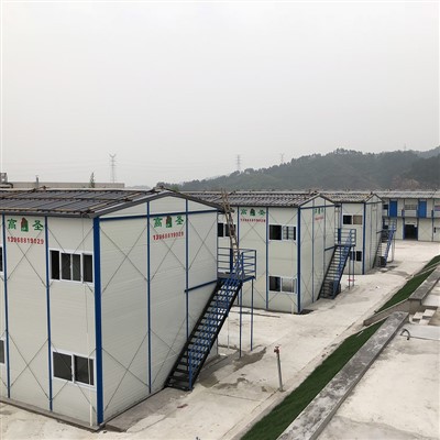 K - Sisestage liikuv pisike maja